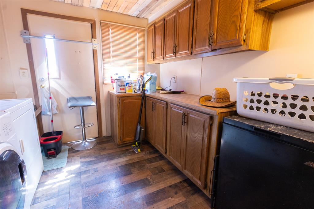 Lone Acres - Residential