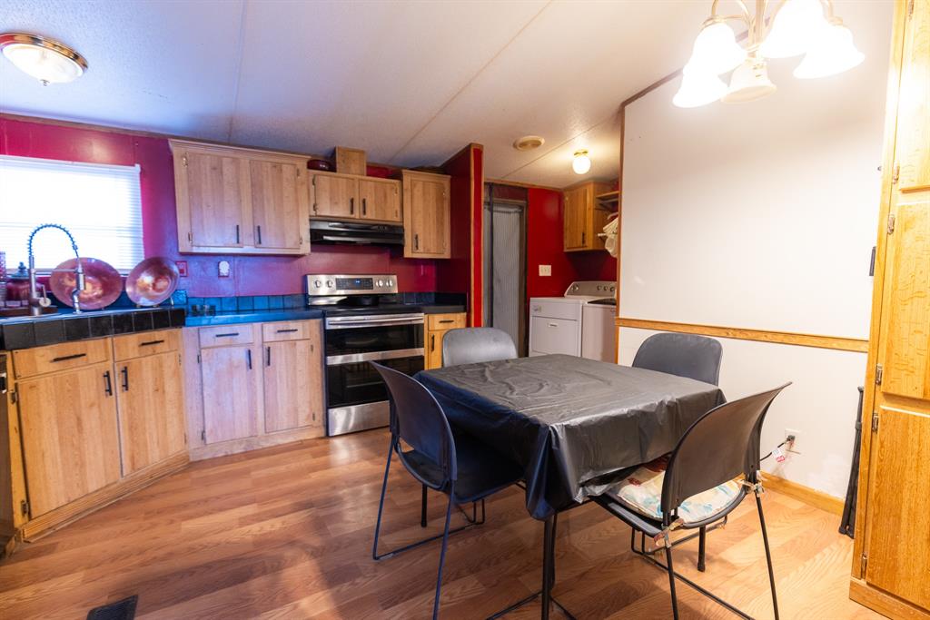 Lone Acres - Residential