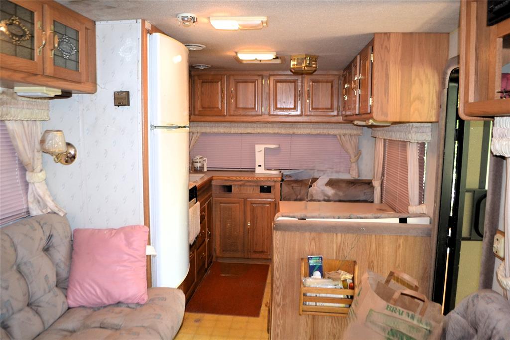 Sun Eagle Bay - Land