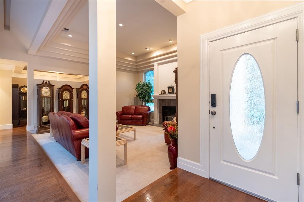1450 Meandering Way