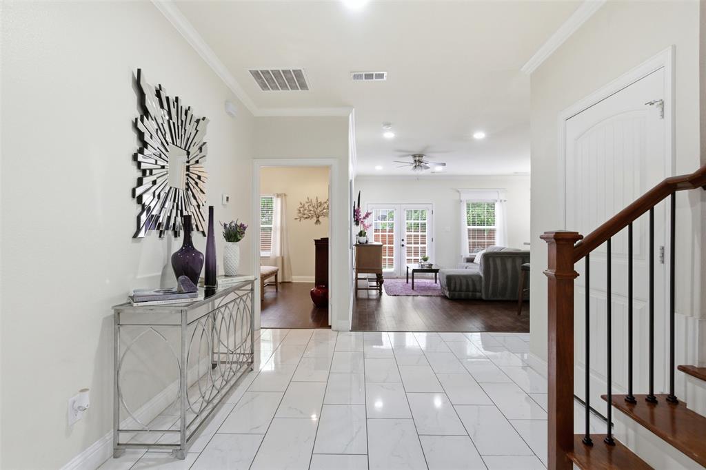 1505 Lakeview Drive