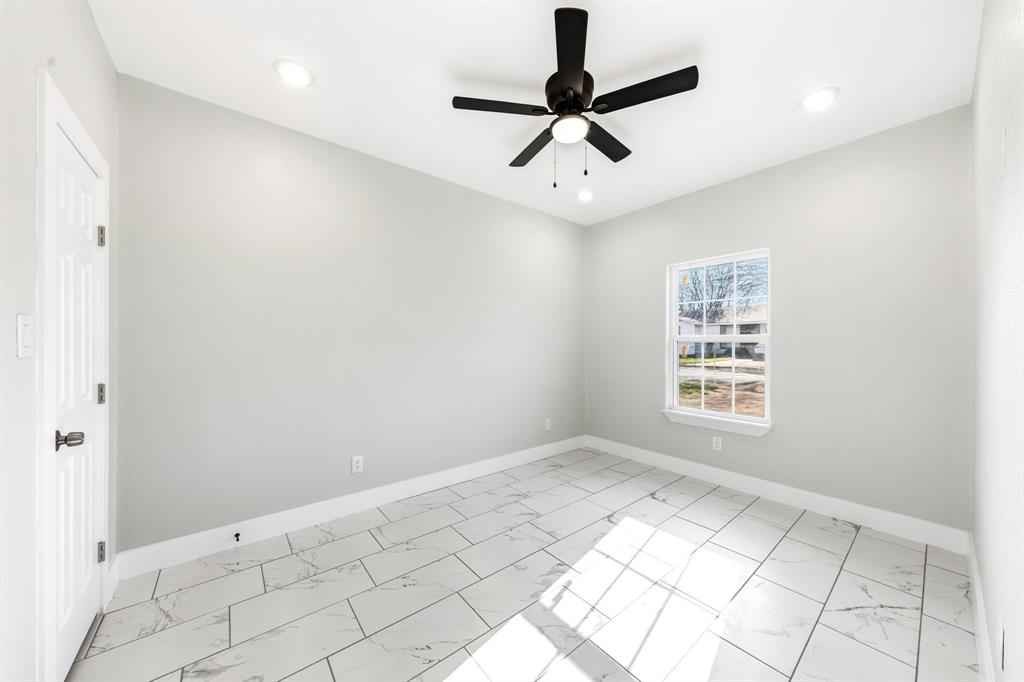 Ennis-Dvv - Residential