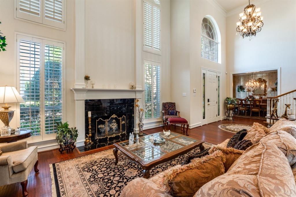 5140 Quail Lake Drive