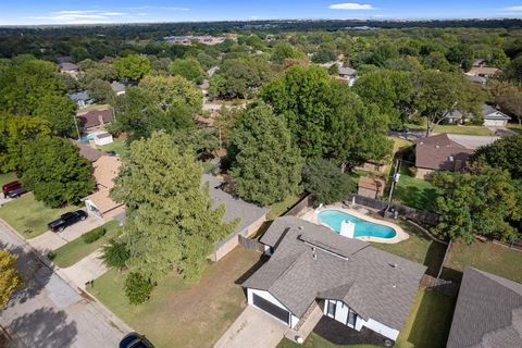 Tiny photo for 5009 Fairmount Drive, Arlington, TX 76017 (MLS # 21099290)