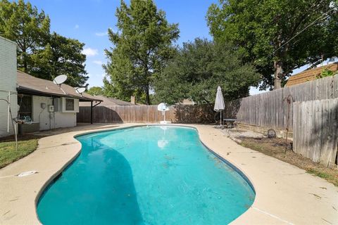 Tiny photo for 5009 Fairmount Drive, Arlington, TX 76017 (MLS # 21099290)
