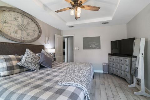 Tiny photo for 5009 Fairmount Drive, Arlington, TX 76017 (MLS # 21099290)