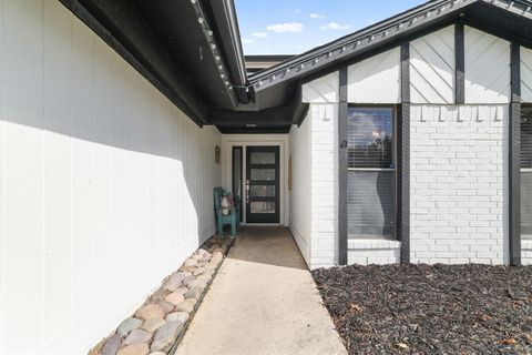 Tiny photo for 5009 Fairmount Drive, Arlington, TX 76017 (MLS # 21099290)