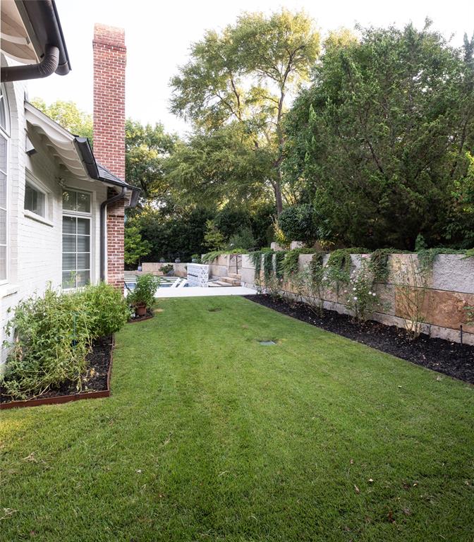 River Oaks - Residential