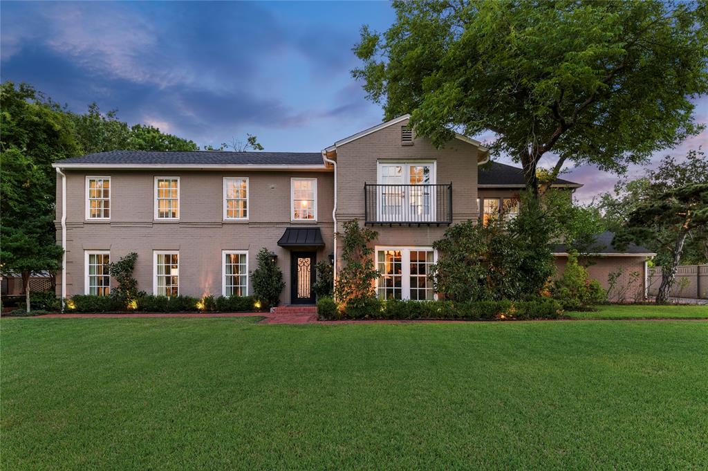 4522 Walnut Hill Lane