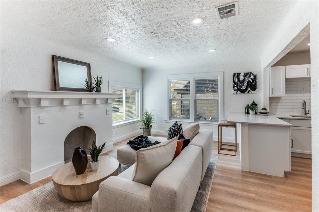 Kessler Plaza - Residential