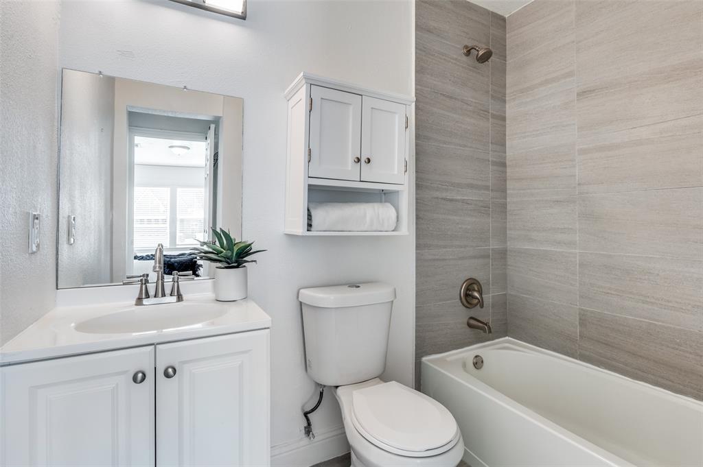 Kessler Plaza - Residential