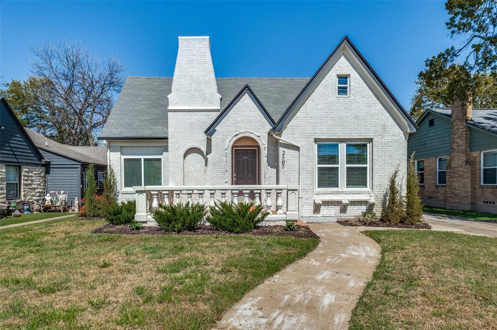 Kessler Plaza - Residential