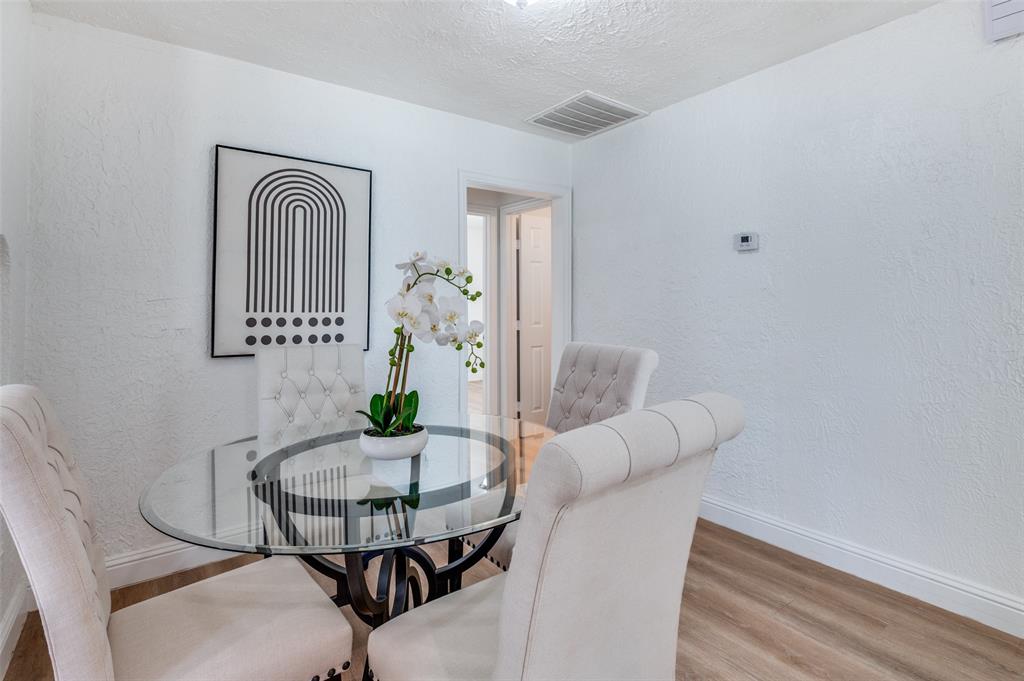 Kessler Plaza - Residential