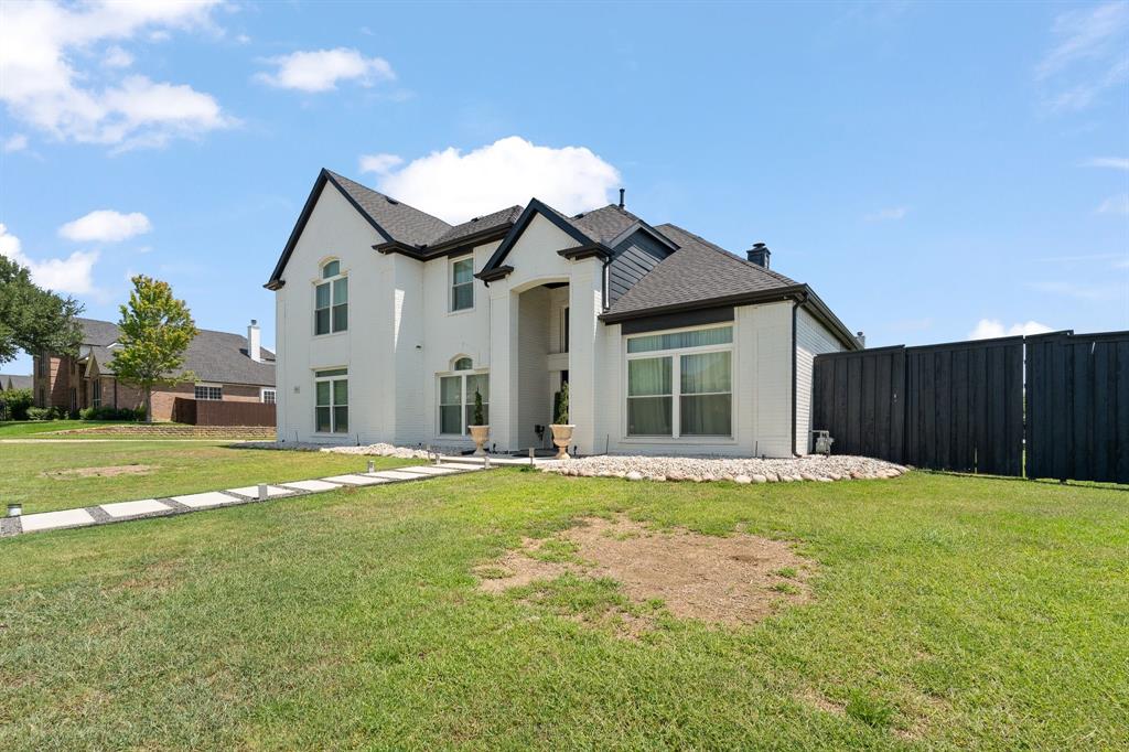 2814 Saint Maria Drive
