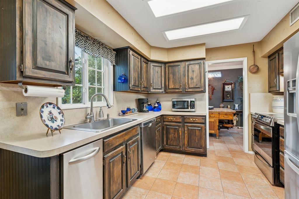 NA - Commercial Sale