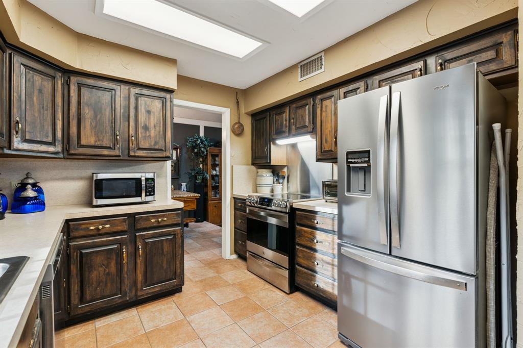 NA - Commercial Sale