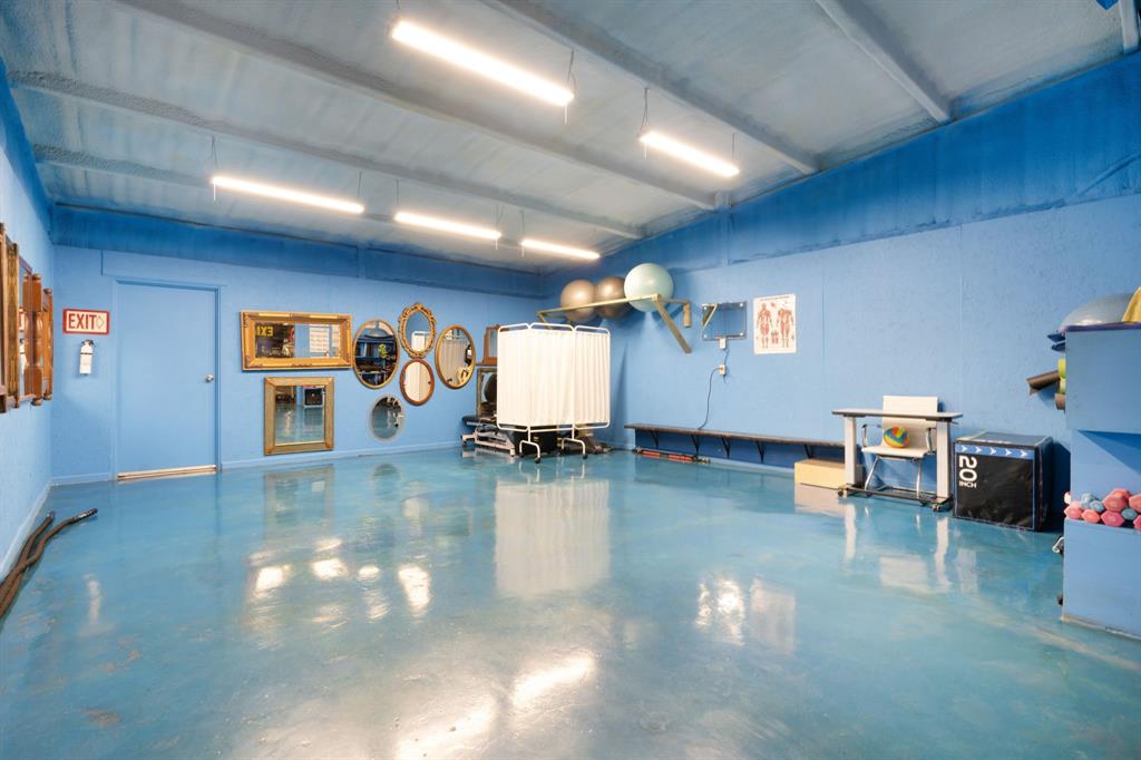 NA - Commercial Sale