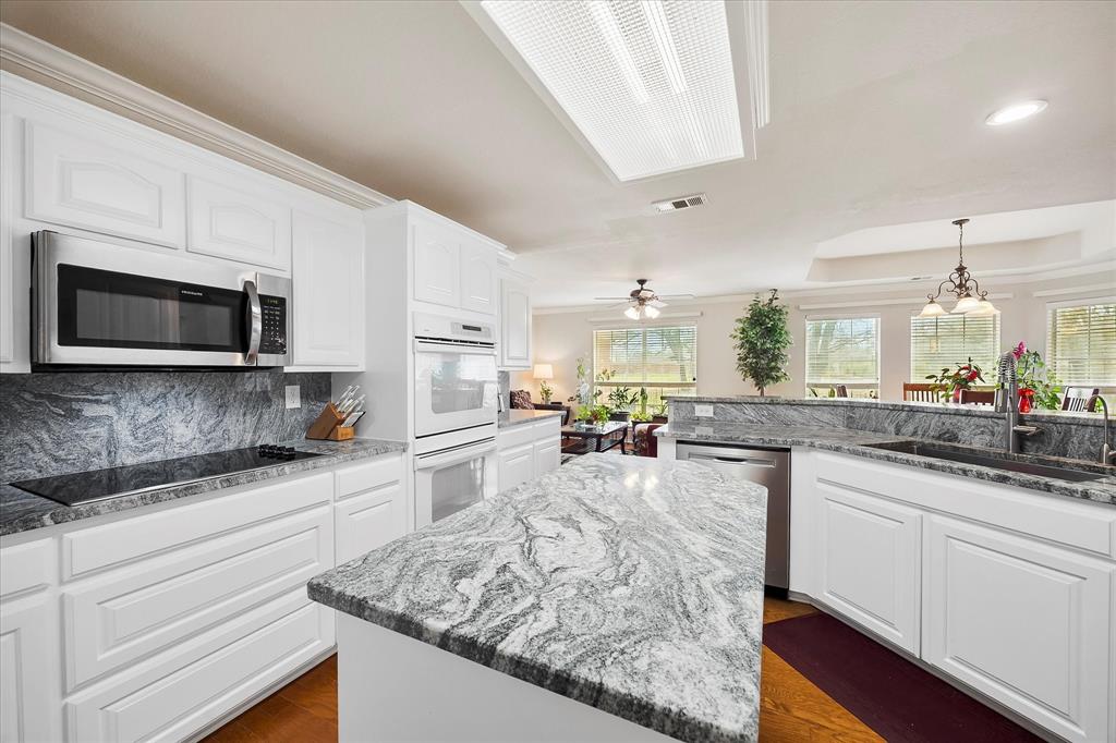 Oakhollow Ph 1 & 2 - Residential