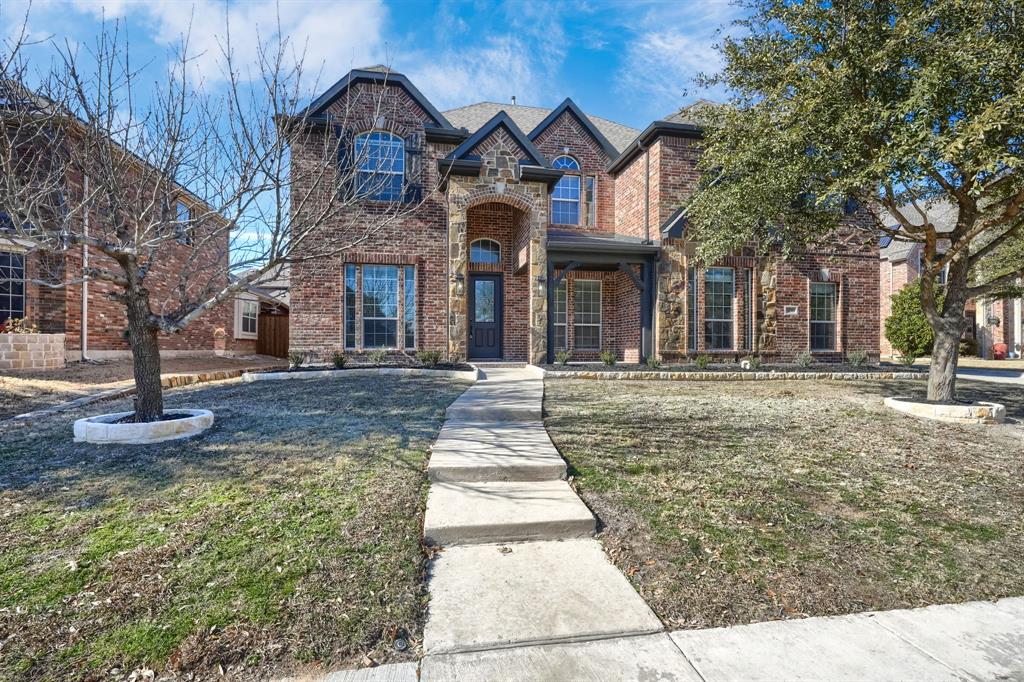 900 Twin Buttes Drive