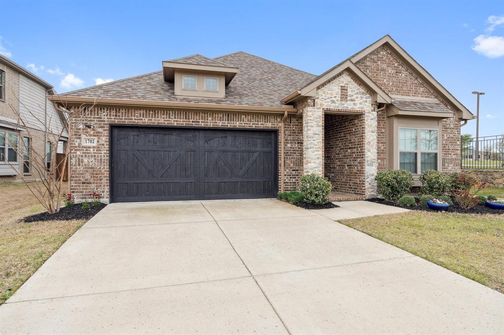 1702 Gallant Fox Drive