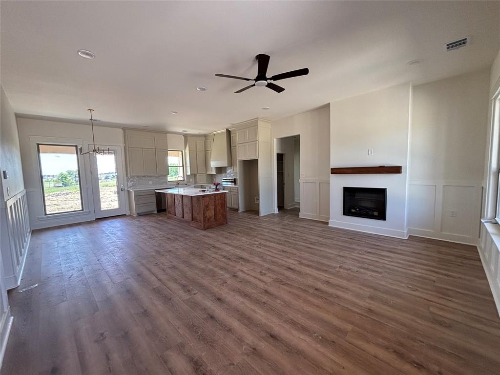 1008 Don Eve Court