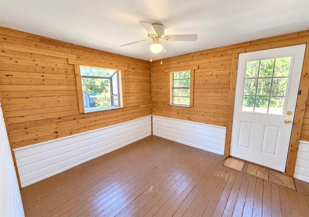 109 County Road 4835