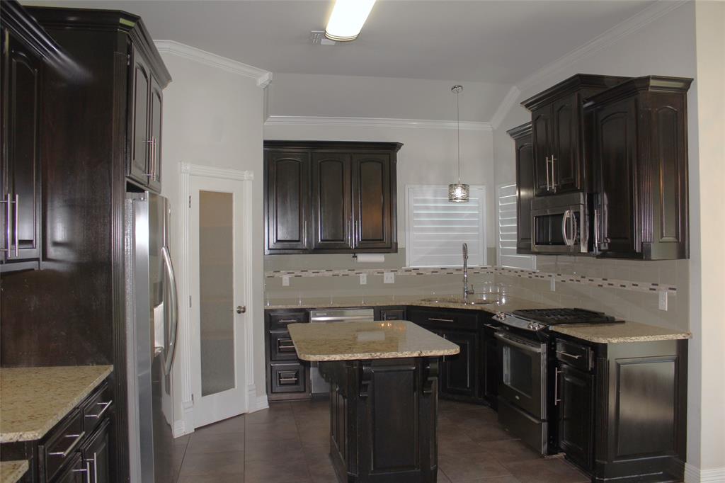 496 Brompton Lane