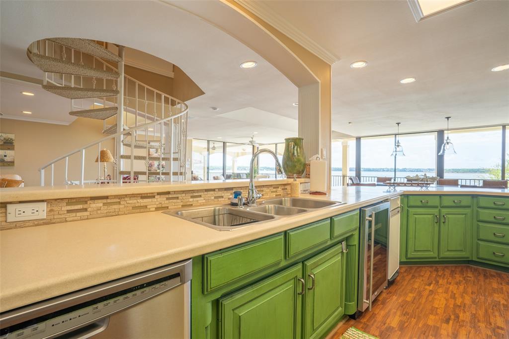 Decordova Bend Estate, Unit 18 - Residential