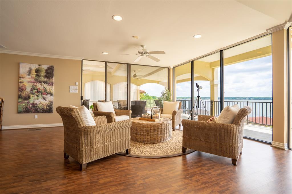 5001 Rio Vista Drive