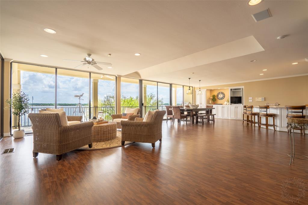 5001 Rio Vista Drive