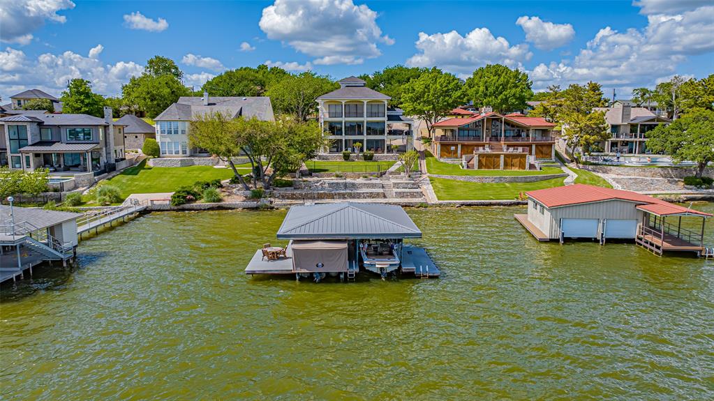 Decordova Bend Estate, Unit 18 - Residential