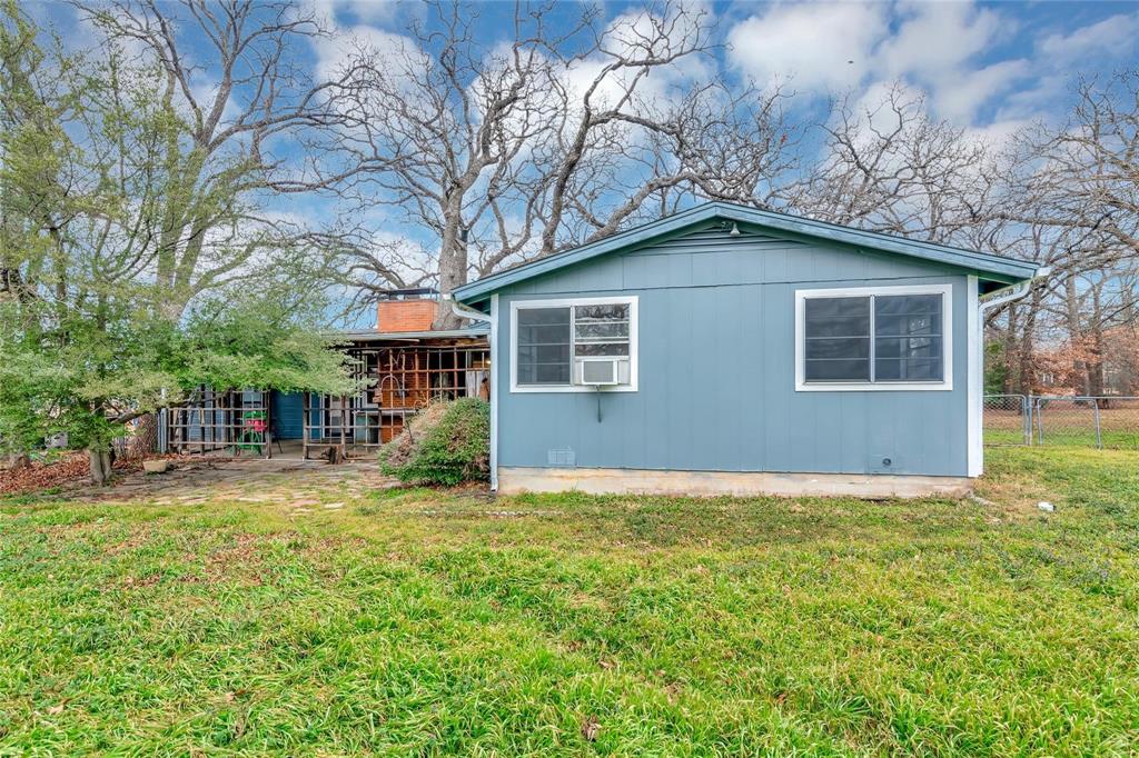 Freeman, Samuel Survey - Residential Lease