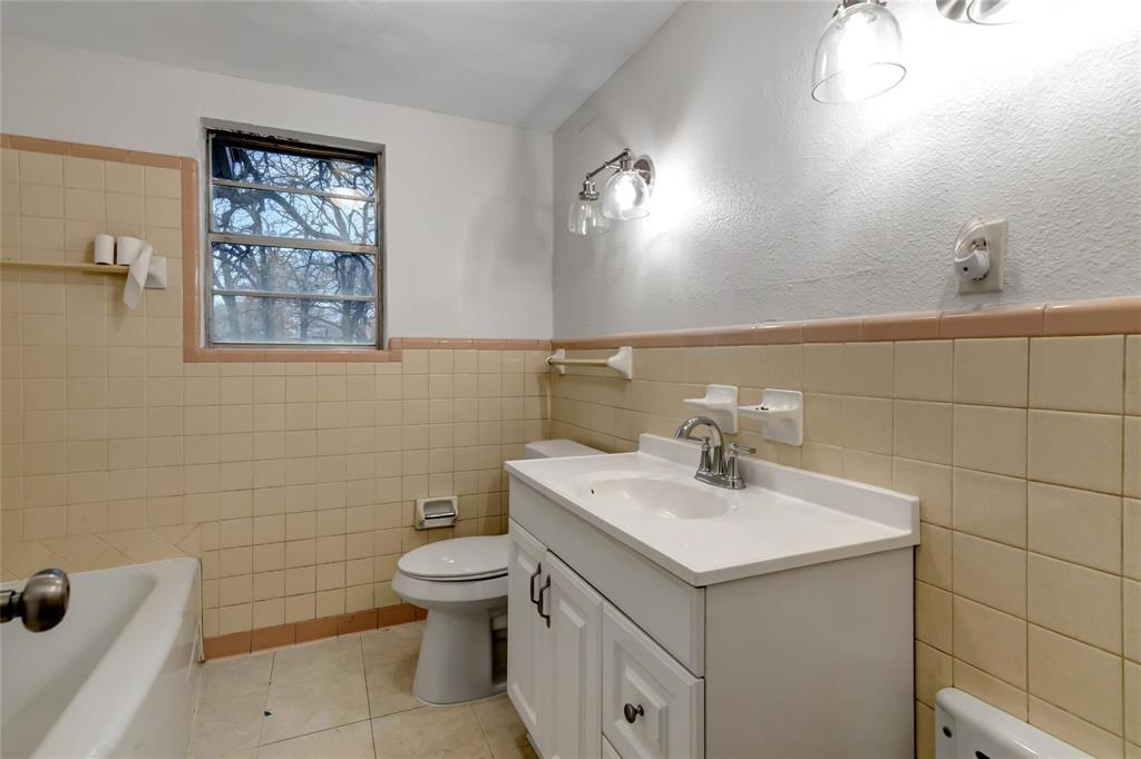 Freeman, Samuel Survey - Residential Lease