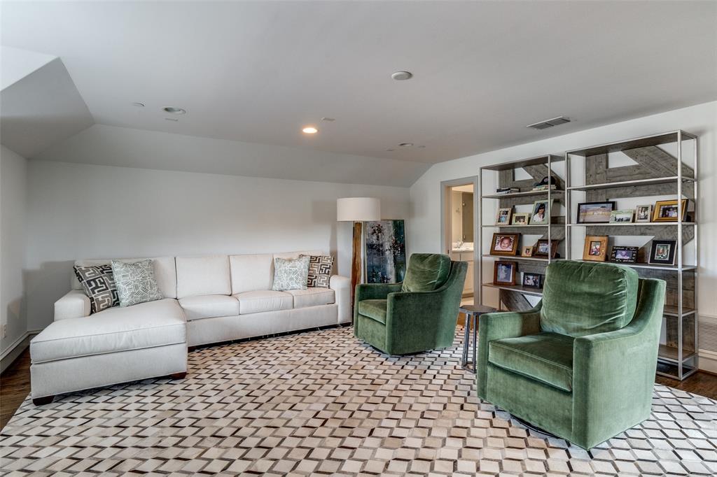 Courtyards Normandy - Residential