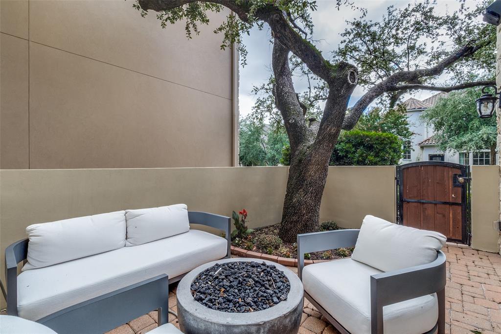 Courtyards Normandy - Residential