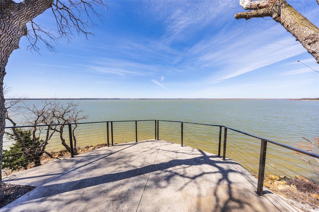 Emerald Sound at Lake Lewisville - Residential