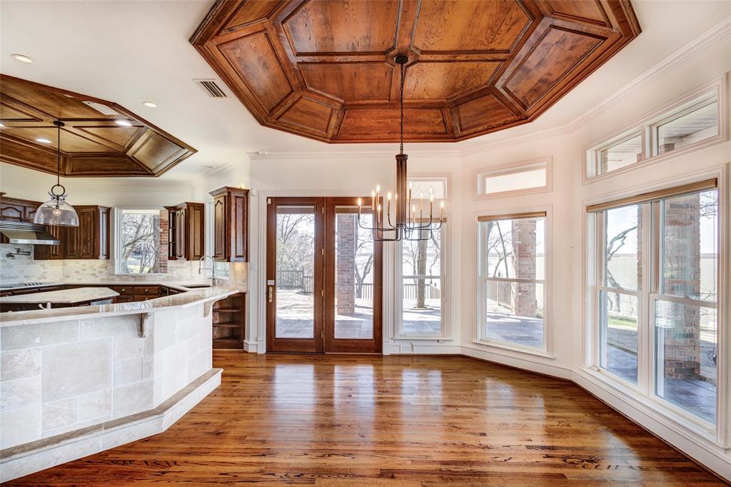 Emerald Sound at Lake Lewisville - Residential