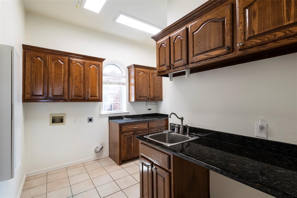 Emerald Sound at Lake Lewisville - Residential