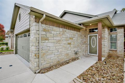 A home in Granbury