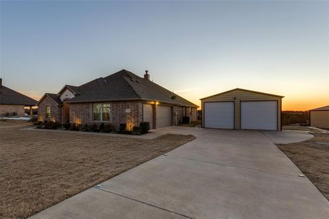 A home in Farmersville