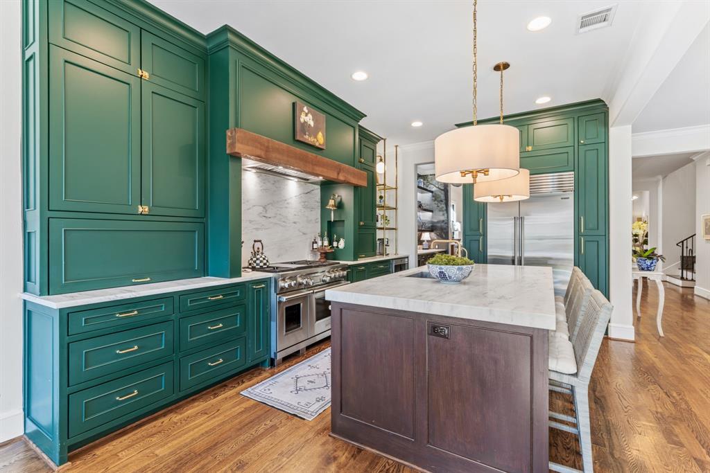 Linwood Place - Residential