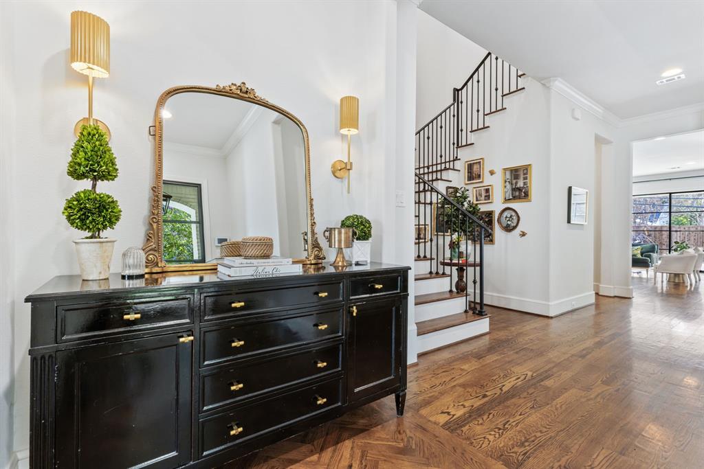 Linwood Place - Residential