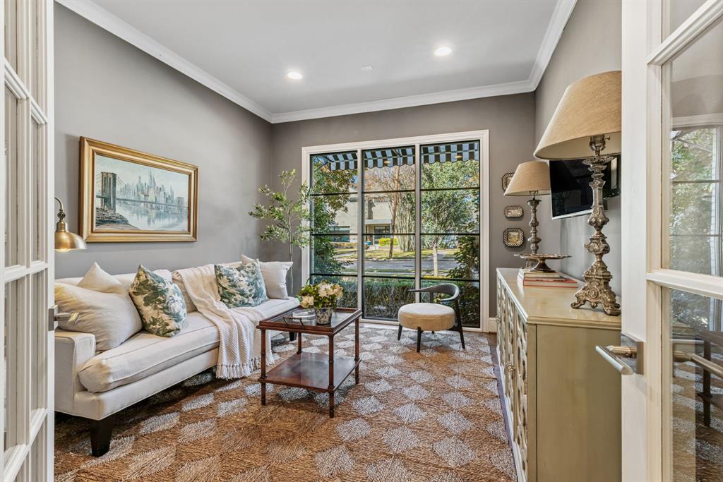 Linwood Place - Residential