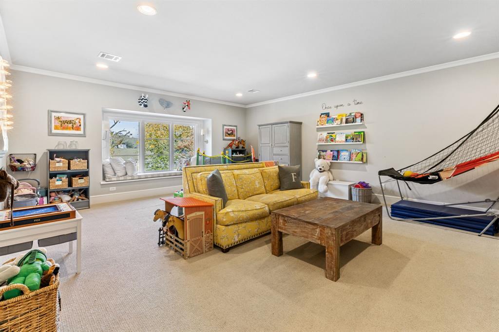 Linwood Place - Residential