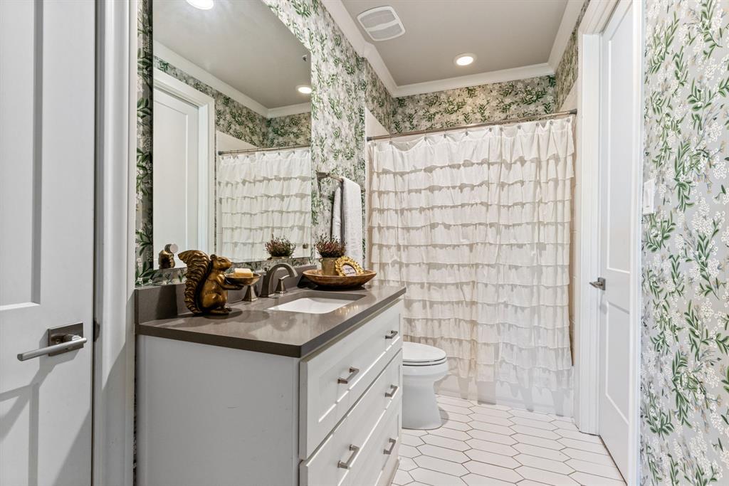 Linwood Place - Residential