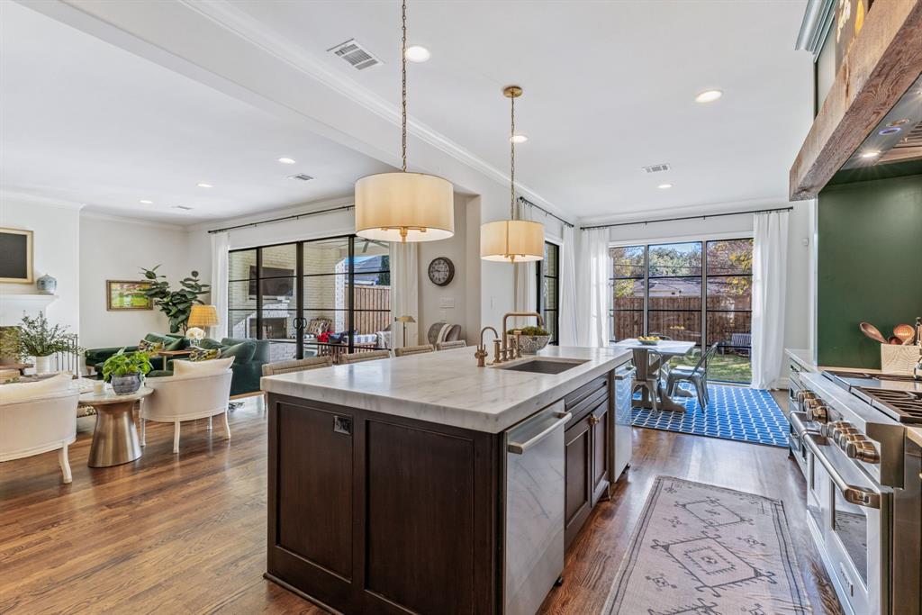 Linwood Place - Residential