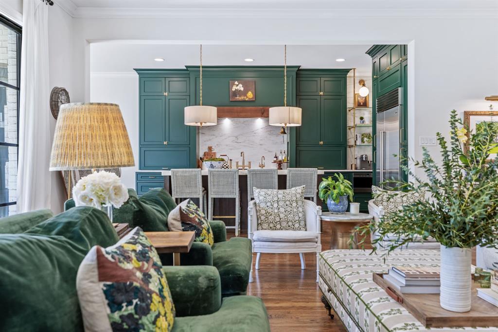 Linwood Place - Residential