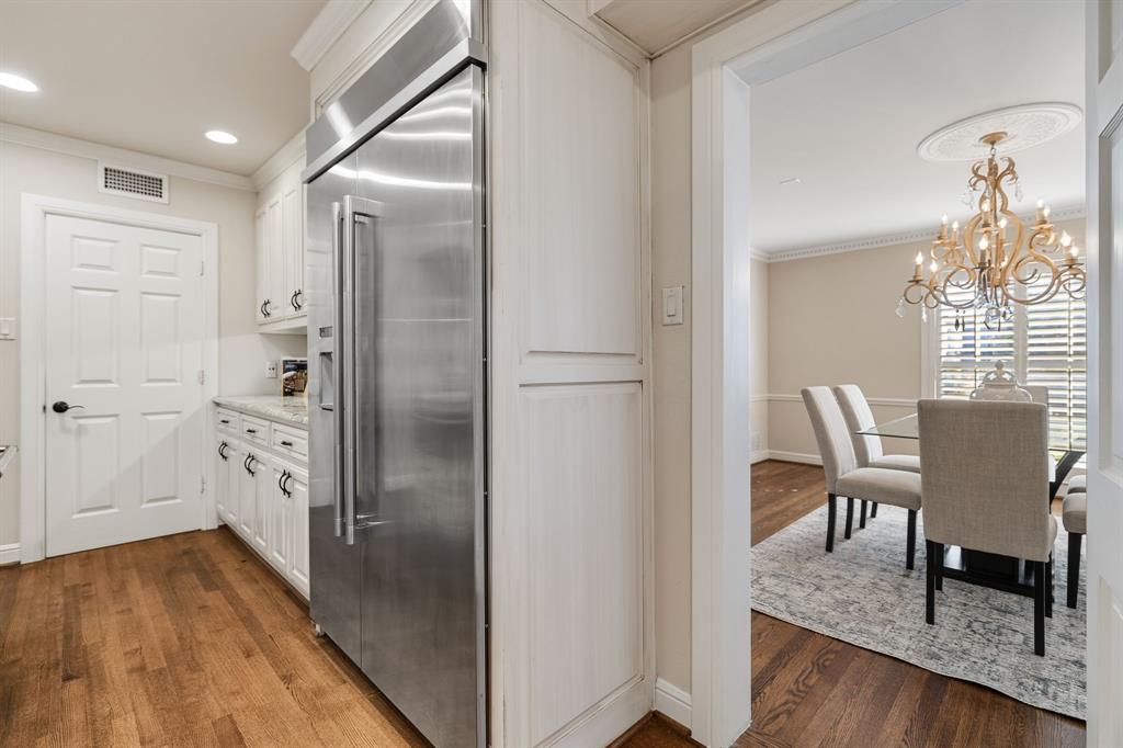 Highland Park West 09 Instl - Residential