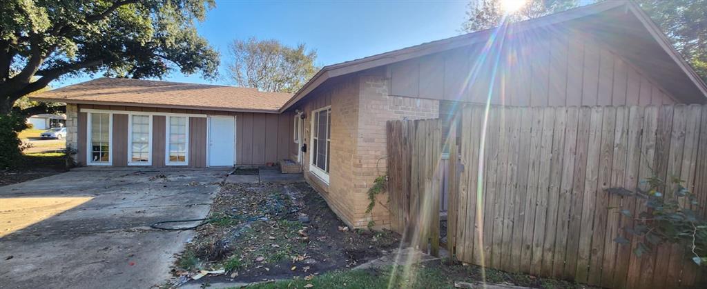 8034 Greenhollow Lane