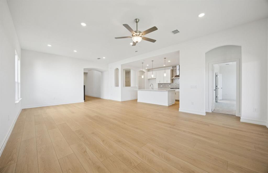 3913 Calderwood Drive